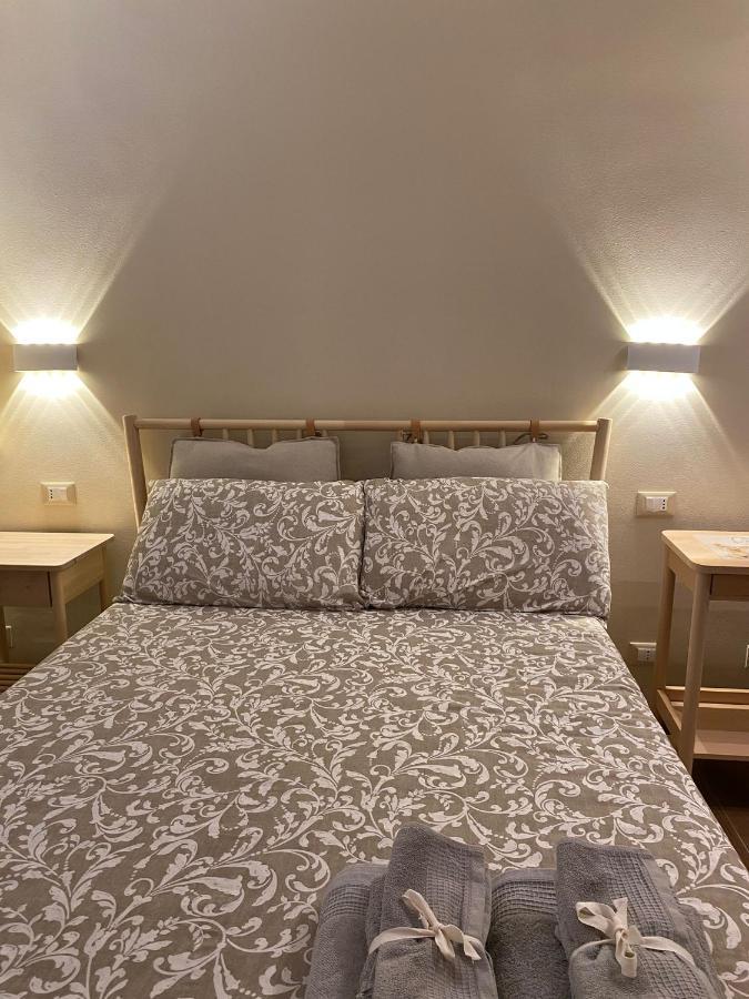 Chirone Room Mondello Eksteriør billede